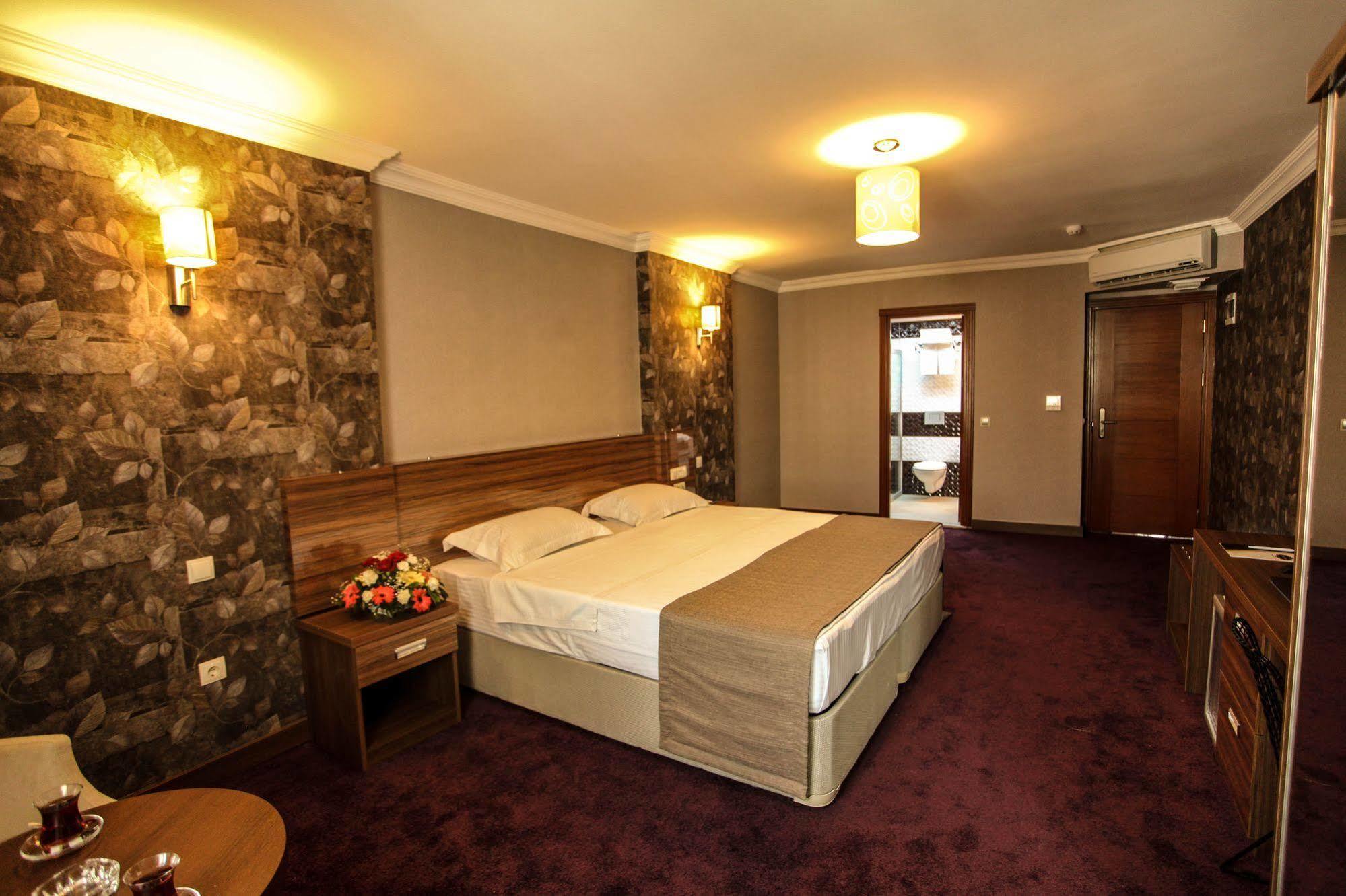 Grand Akcali Otel Iskenderun Exterior photo