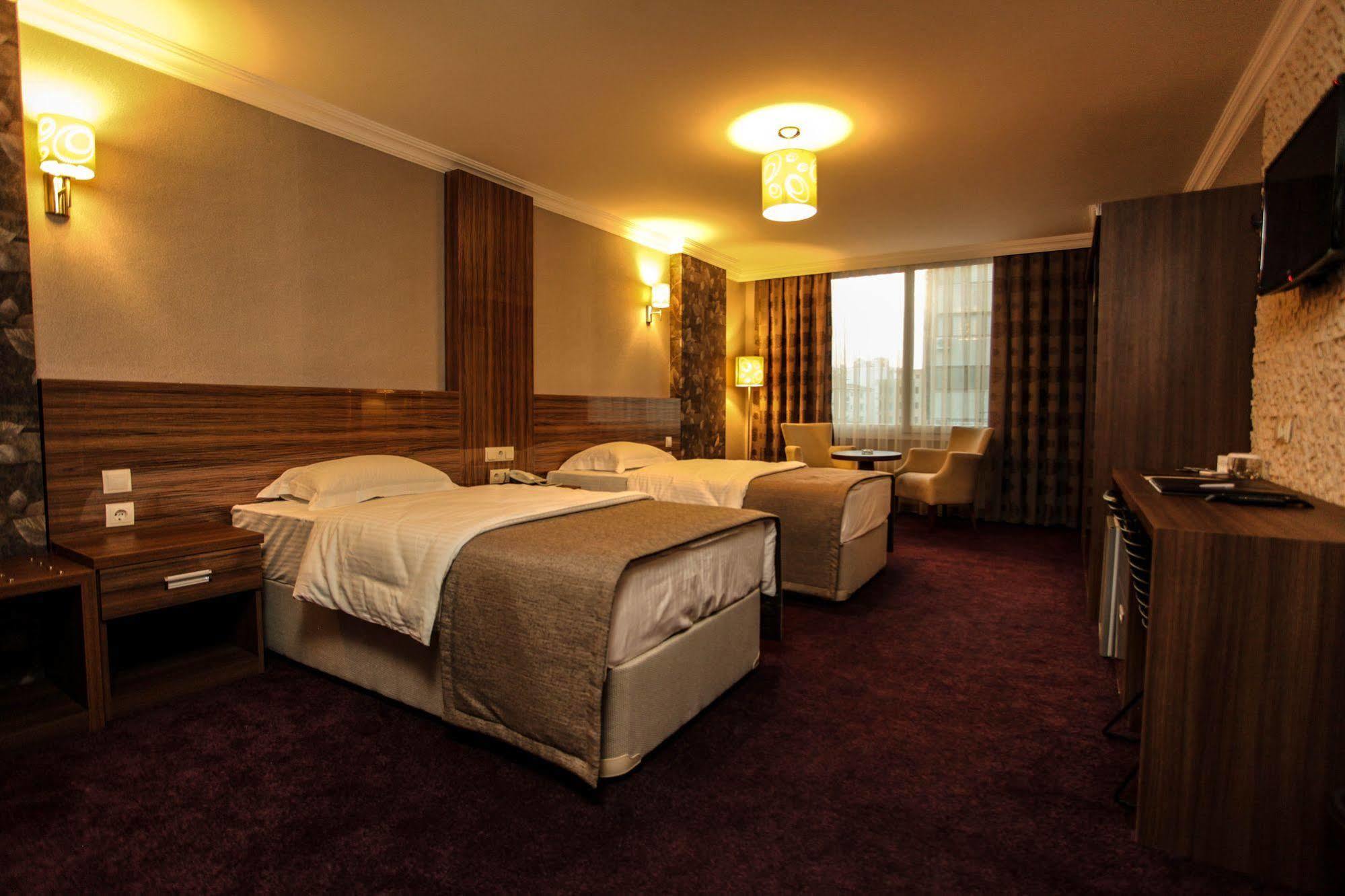 Grand Akcali Otel Iskenderun Exterior photo